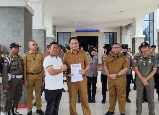 Jakor Sumsel Demo di Kantor Bupati OKI, Soroti Dugaan Kejanggalan Tender Gedung Cathlab RSUD Kayuagung