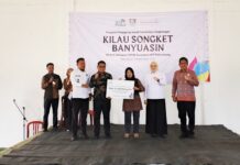 PLN Nyalakan “Kilau Songket Banyuasin”, Dorong Kain Tradisional Lokal Tembus Pasar Dunia